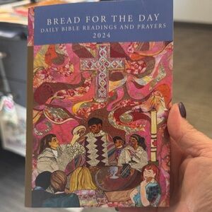 Colorful 2024 Daily Bible Readings Book